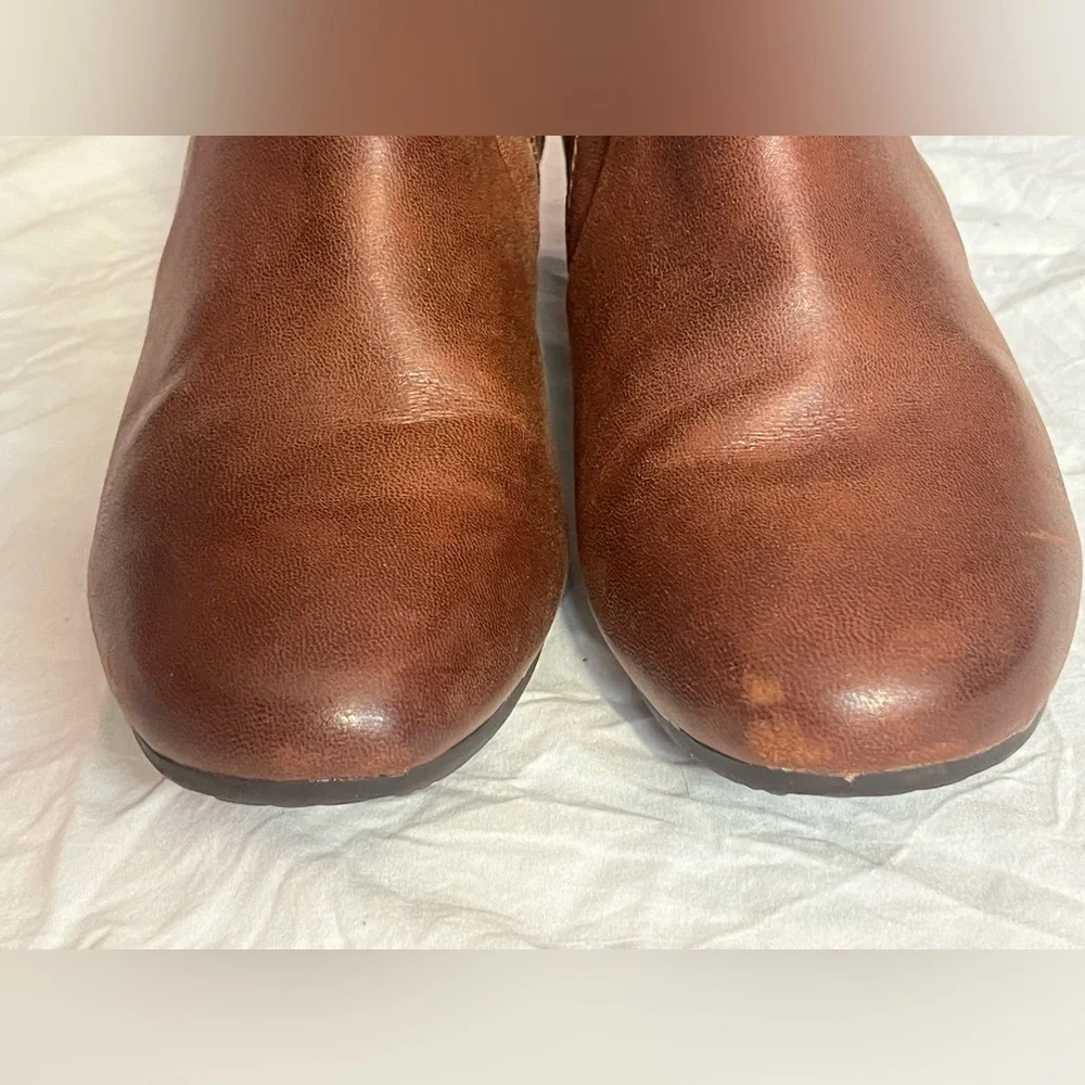 Rebound Patent Pending by Baretraps Women’s Wedge Brown Leather Boots Size 7.5